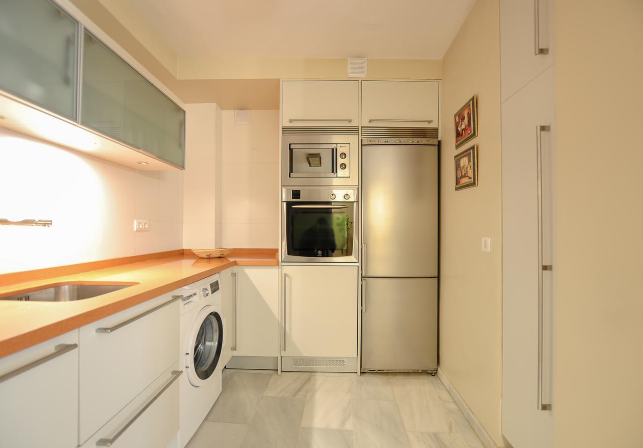 Acogedor Apartamento Junto A Calle Larios By Renthas Apartamento Málaga Exterior foto